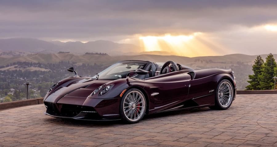 Pagani Huayra - Top 10 hãng xe ô tô đắt nhất thế giới